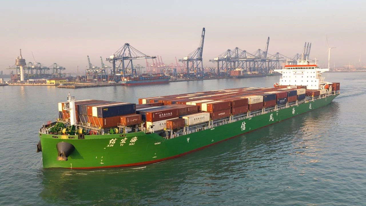 “信宜海”內(nèi)貿(mào)集裝箱船首航天津至福清至廣州南沙