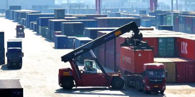 山西首趟集裝箱鐵水公聯(lián)運(yùn)“一單制”專列