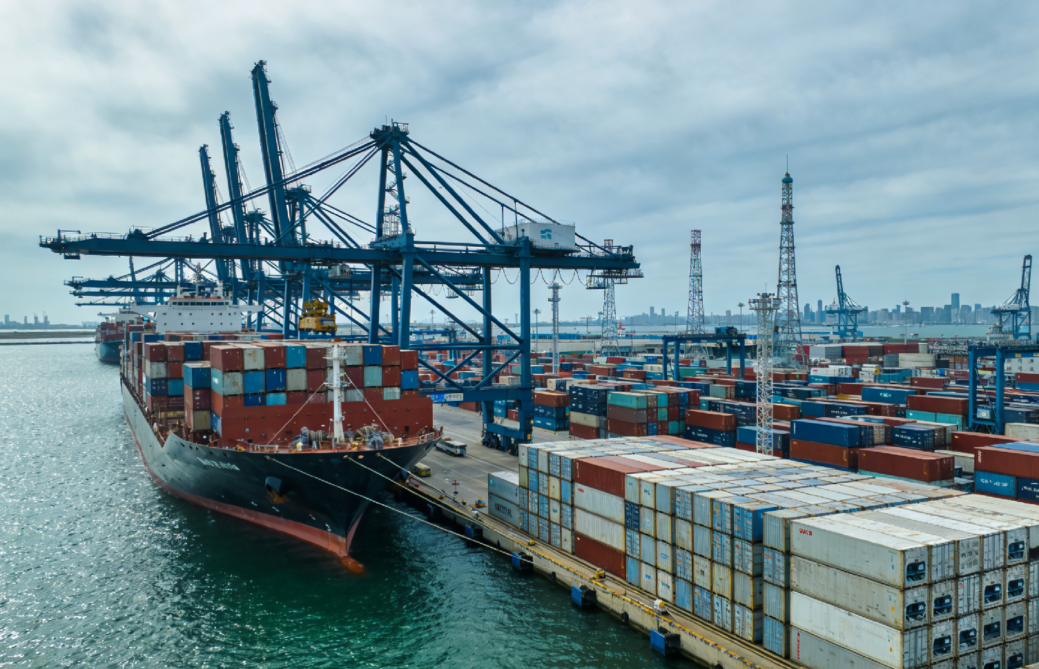 內(nèi)貿(mào)集裝箱海運：企業(yè)降本增效的明智之選